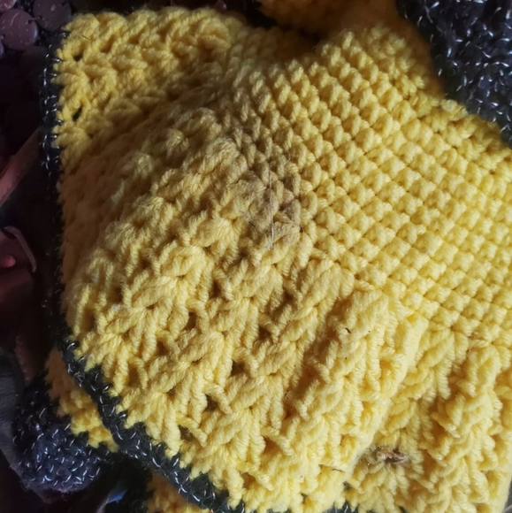 Doll - Picture 4 of 4